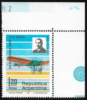 Dia de la Fuerza Aérea Argentina - Ing Alberto Mascias - Año 1974